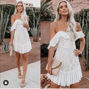 Selfie Leslie Vici Dreamy off shoulder mini dress